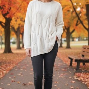 J. Jill Oversized Chenille Cable Knit Sweater – Women’s Size M